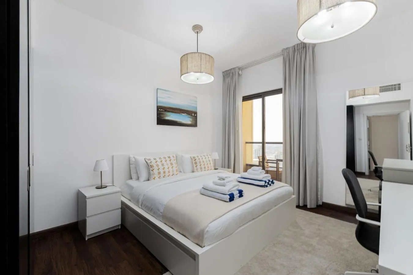 Short Stay Apartment Shams 1 Jumeirah Beach Residence 2 Bed Sleeps 6 Dubai